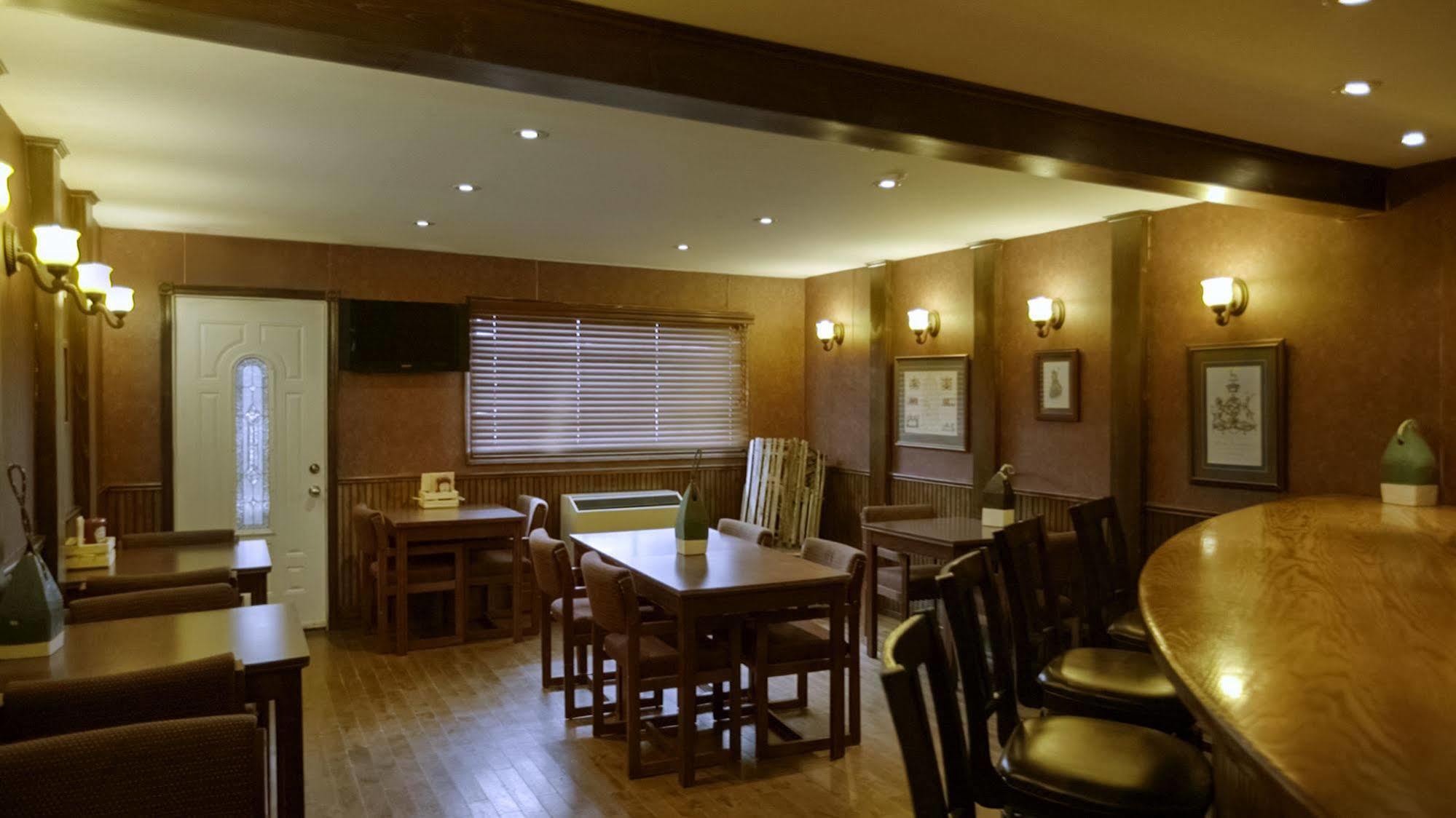 Hearthstone Inn - Port Hastings Buitenkant foto